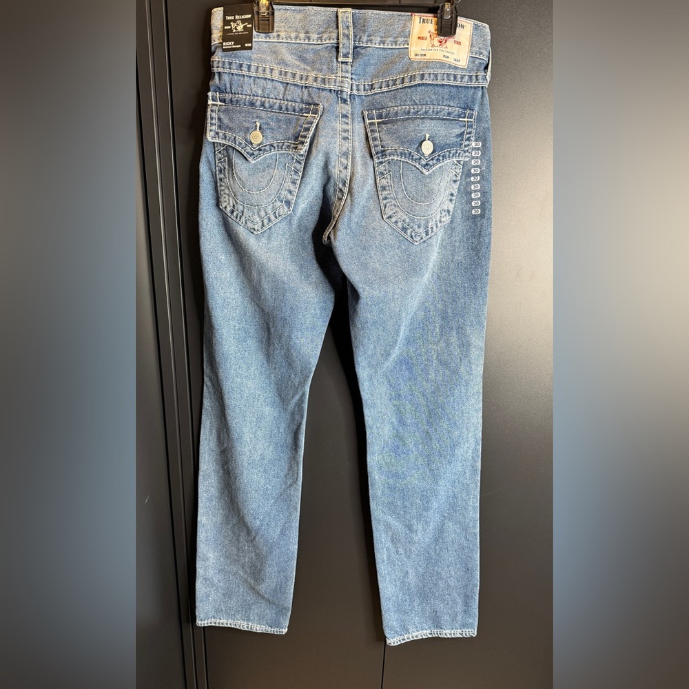 True Religion Ricky Relaxed Straight Big Flap T